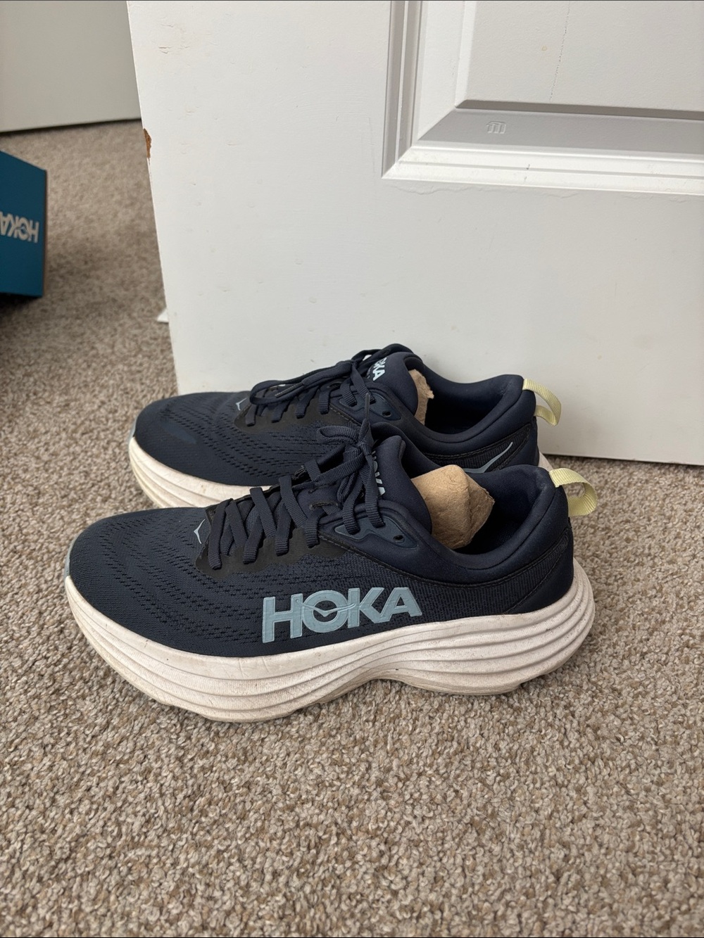 Hoka Women’s blue Bondi 8 Wide